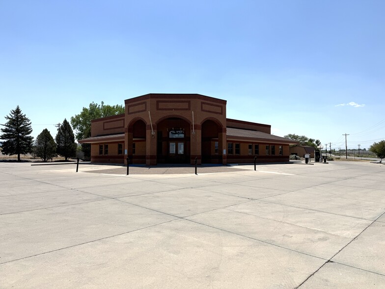 More Photos Of 500 U.S. 50 Business Loop, Olathe General Retail For Sale