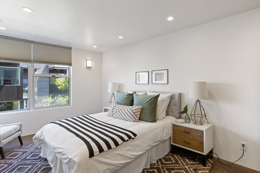 More Photos Of 755-757 Folger Ave, Berkeley Office For Sale