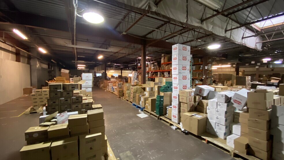 More Photos Of 508 Delaware Ave, West Pittston Warehouse For Sale