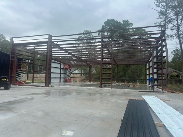 More Photos Of 1316 Sendera Ranch Dr, Magnolia General Retail For Lease