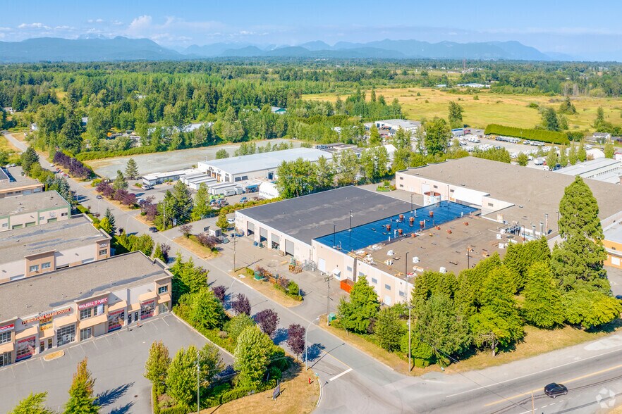 More Photos Of 3254 262 St, Aldergrove Unknown For Lease