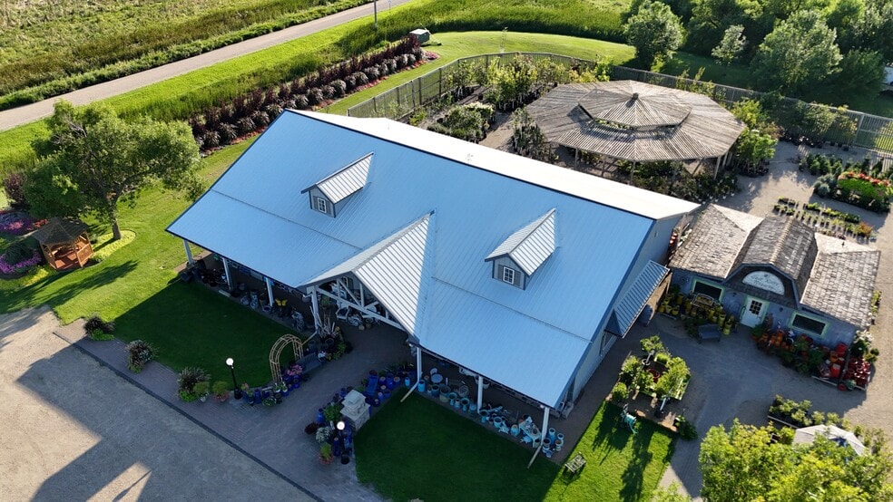 More Photos Of 5659 Dakota Ave S, Huron Garden Center For Sale