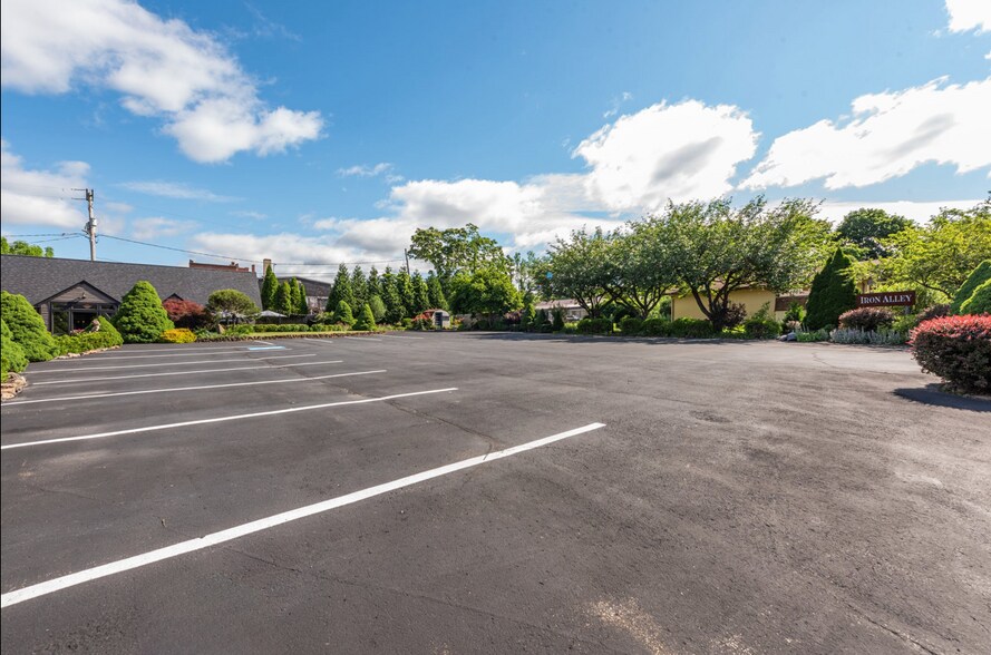 More Photos Of 181 E Brown St, Blairsville Restaurant For Sale