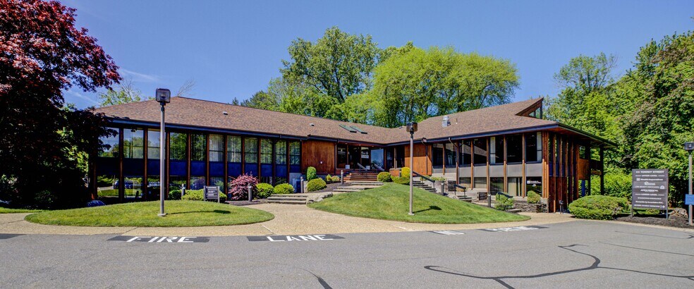 More Photos Of 111 Torrey St, Brockton Medical For Sale