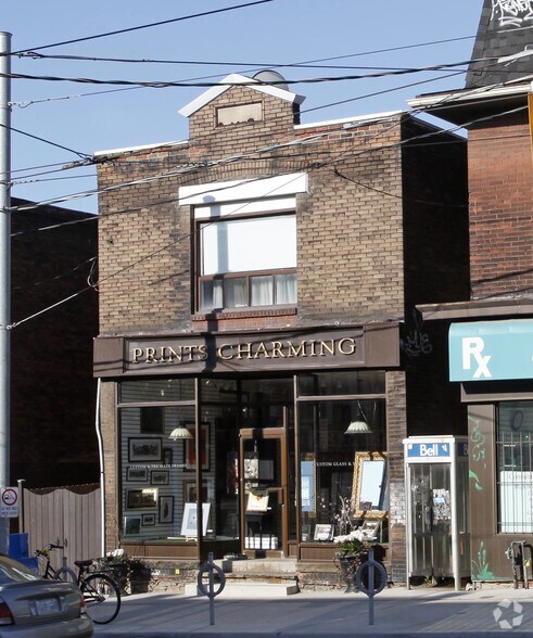 More Photos Of 406 Roncesvalles Ave, Toronto Storefront Retail Residential For Lease