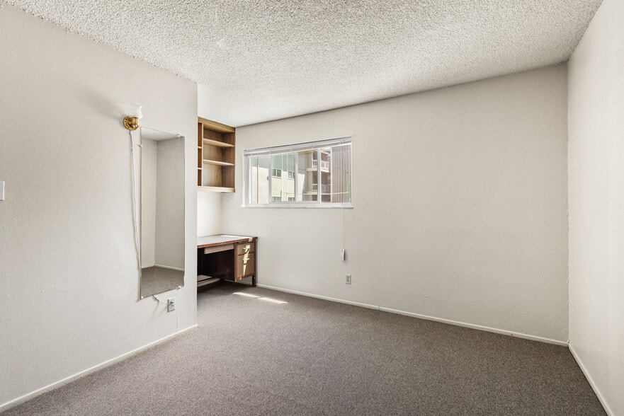 More Photos Of 8025 Beverly Dr, Rohnert Park Apartments For Sale