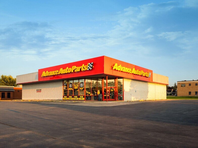 Primary Photo Of 311 W Fort Williams St, Sylacauga Freestanding For Sale