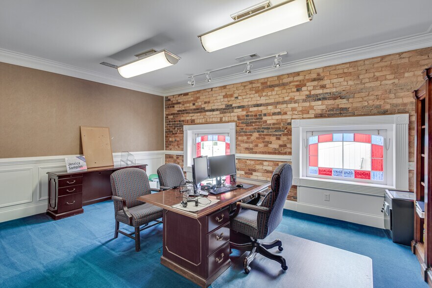 More Photos Of 55 Scott St, Buford Office For Sale