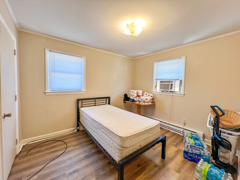 More Photos Of 144 Nottingham Dr, Forest City Apartments For Sale