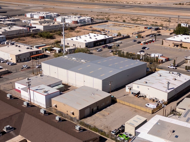 More Photos Of 9010 Mayflower Ave, El Paso Warehouse For Sale