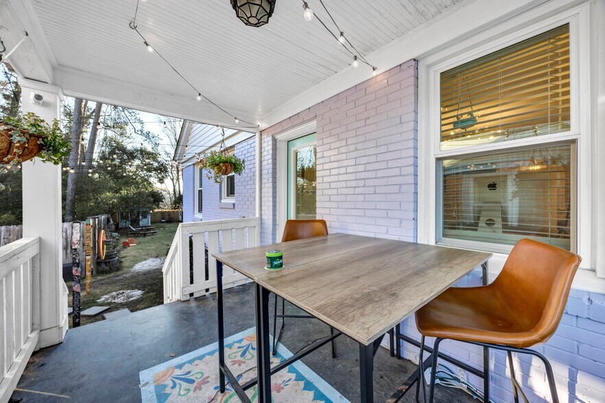 More Photos Of 1552 Sunnyside Dr, Columbia Flex For Lease
