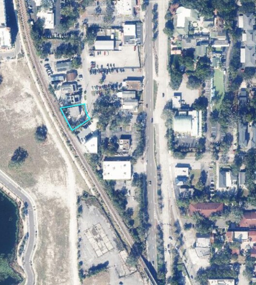 More Photos Of 311 Circle Dr, Maitland Office For Sale