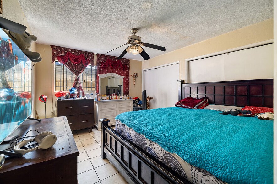 More Photos Of 115 S Fresno St, Los Angeles Apartments For Sale