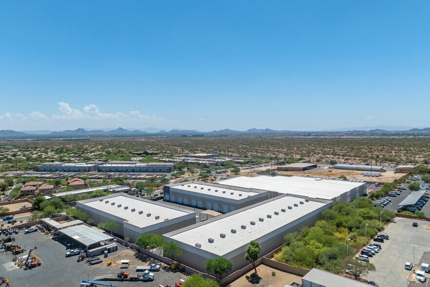 More Photos Of 7400 E Adobe Dr, Scottsdale Warehouse For Sale