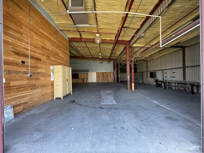 More Photos Of 101 S Coombs St, Napa Warehouse For Lease