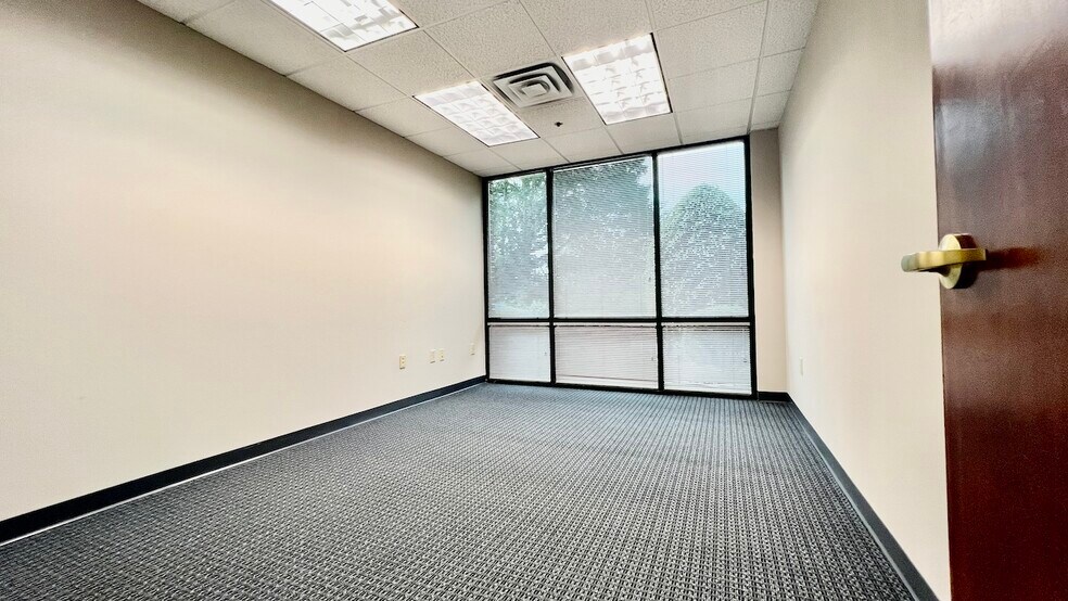 More Photos Of 46 Innovation Dr, Norcross Loft Creative Space For Lease