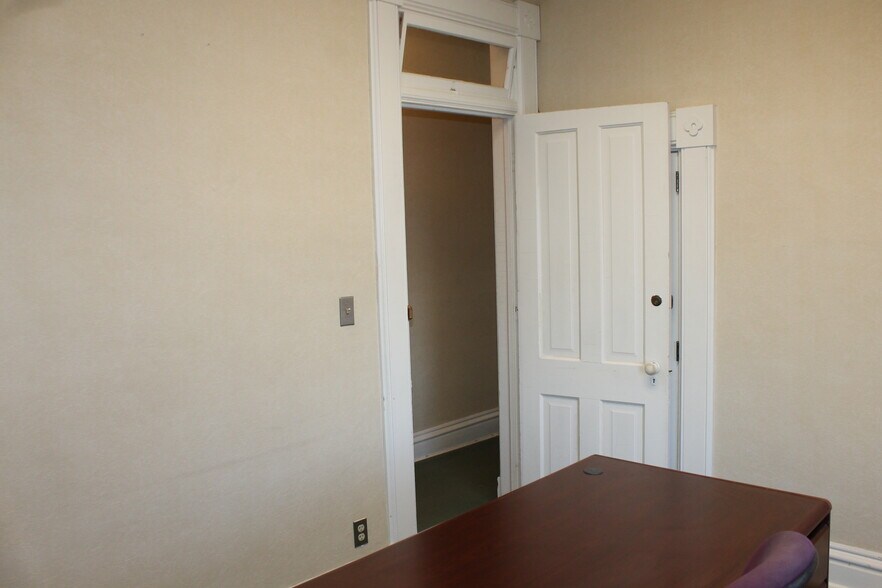 More Photos Of 215 Fulton St, Geneva Office For Lease