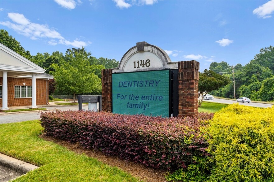 More Photos Of 1146 N New Hope Rd, Gastonia Medical For Lease