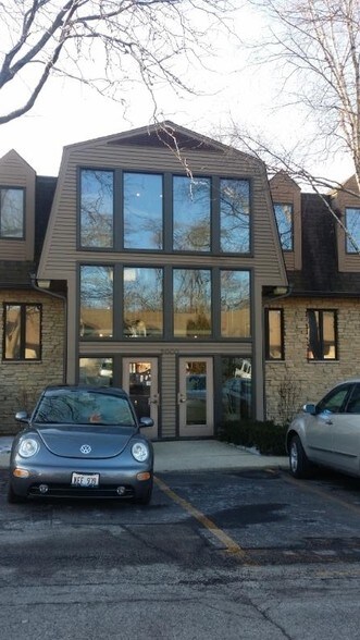 More Photos Of 2000 Larkin Ave, Elgin Medical For Sale