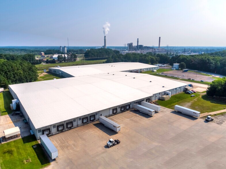 More Photos Of 11200-11300 Old Stage Rd, Chester Manufacturing For Lease