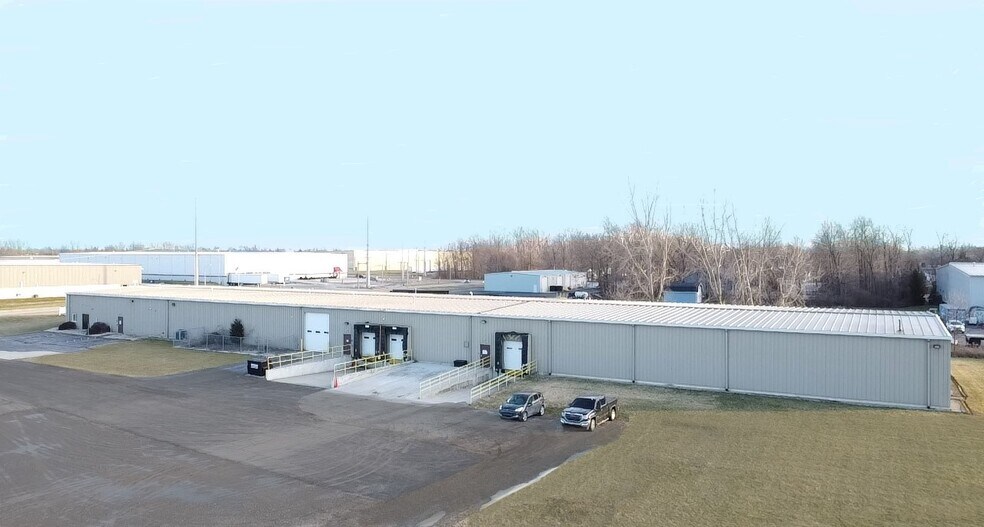 Primary Photo Of 120 Bentley Ct, Findlay Warehouse For Lease