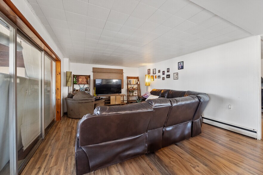 More Photos Of 5346 Canal St, Durhamville Storefront Retail Residential For Sale