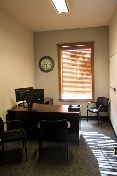 More Photos Of 12171 W Parmer Ln, Cedar Park Medical For Lease