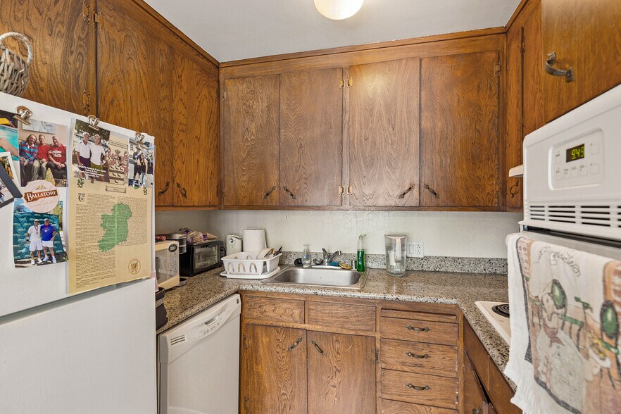 More Photos Of 2388 Karen Dr, Santa Clara Apartments For Sale