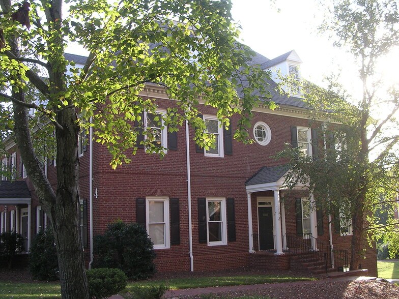 More Photos Of 1640 Powers Ferry Rd SE, Marietta Office For Lease