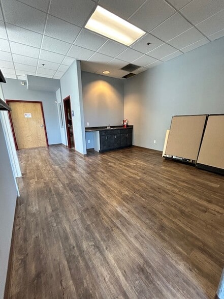 More Photos Of 4470 Yankee Hill Rd, Rocklin Flex For Lease