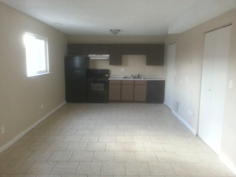 More Photos Of 6664-6670 Provincial Dr, Fountain Apartments For Sale