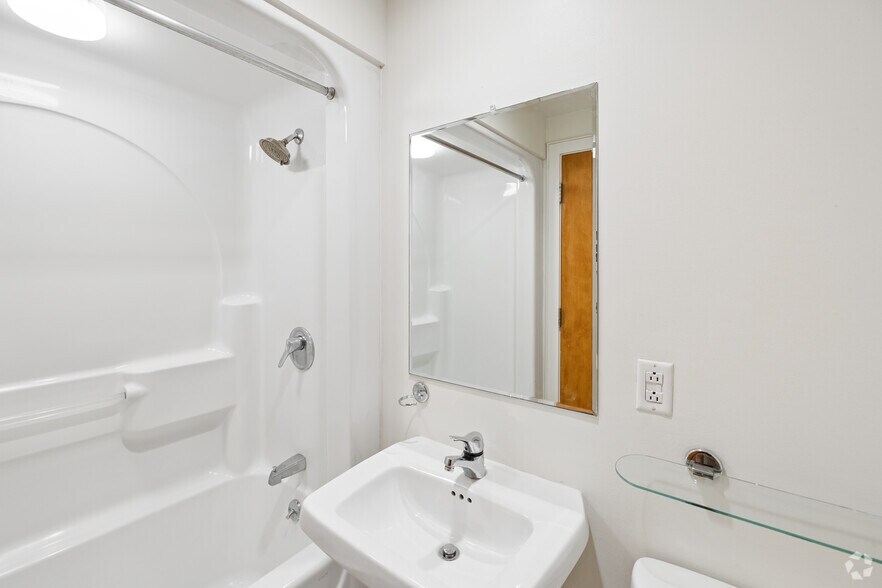 More Photos Of 131 Tremont St, Boston Apartments For Lease