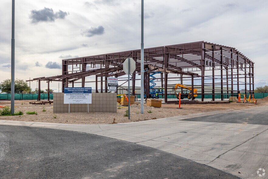 Primary Photo Of 2250 Stinson Way, Chandler Airplane Hangar For Lease