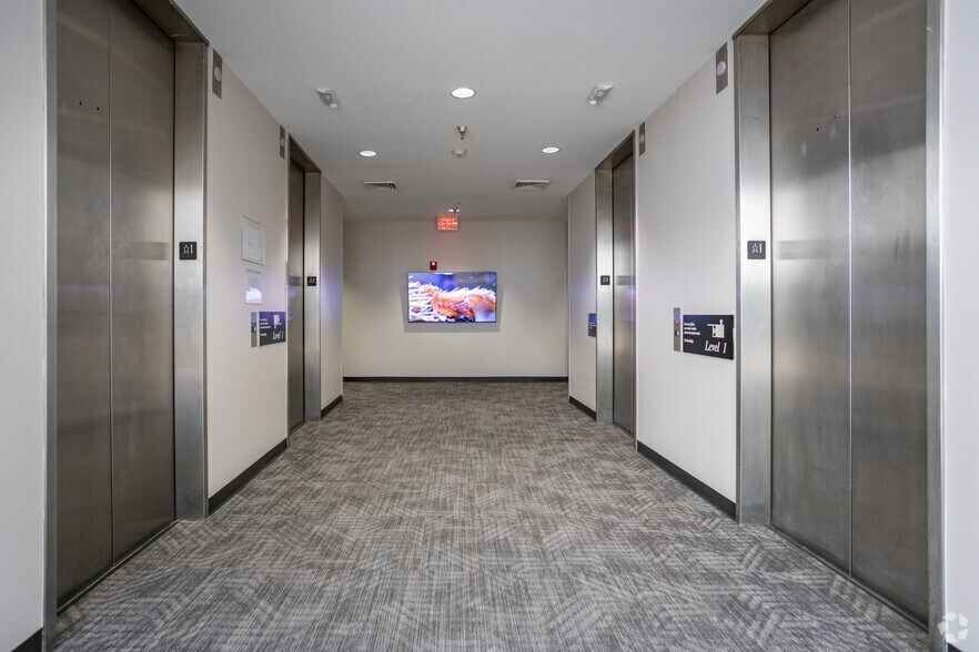 More Photos Of 1150 Gemini St, Houston Office For Lease