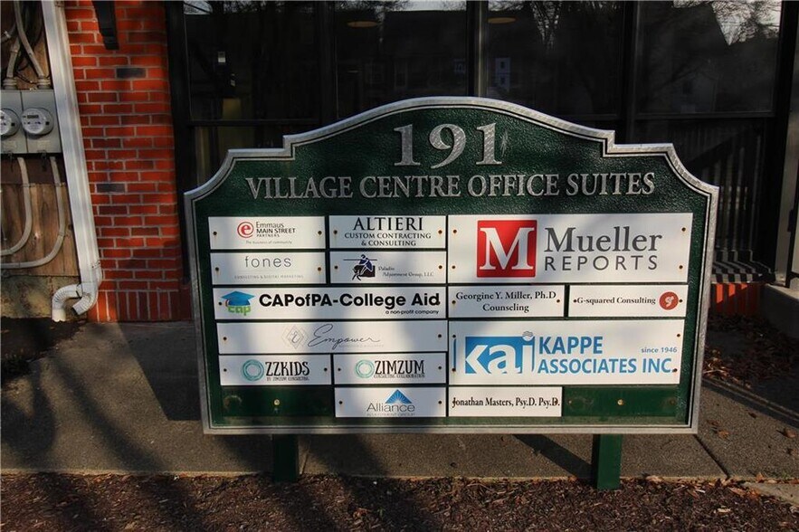 More Photos Of 187-191 Main St, Emmaus Office For Sale