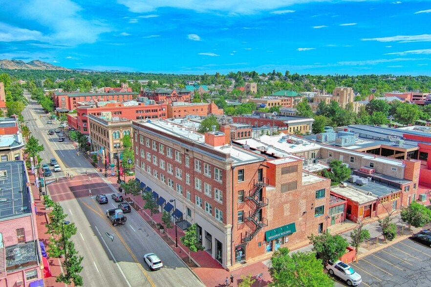 More Photos Of 1200 Pearl St, Boulder Office For Lease