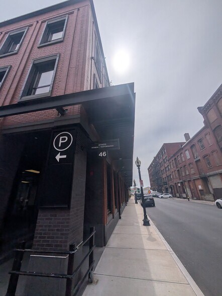 More Photos Of 46 Wareham St, Boston Apartments For Lease