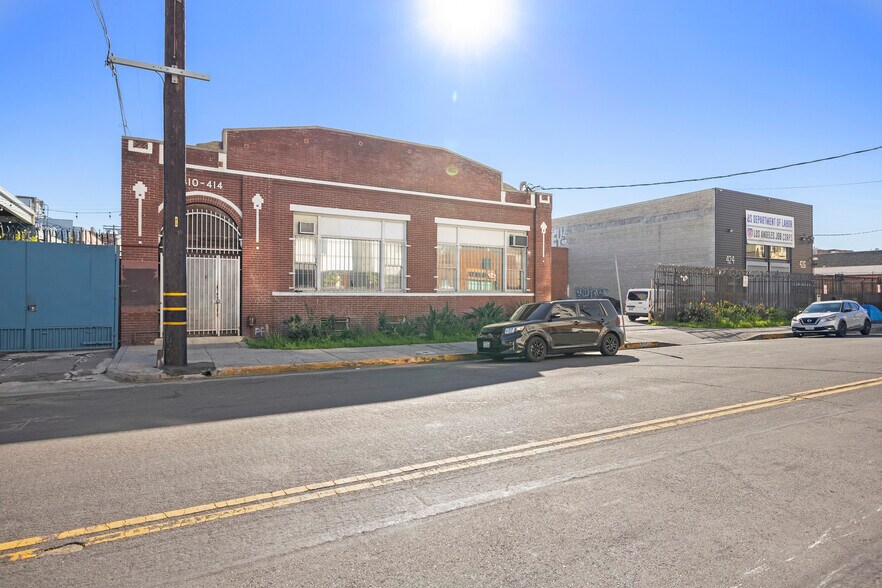 More Photos Of 410-414 Towne Ave, Los Angeles Warehouse For Sale