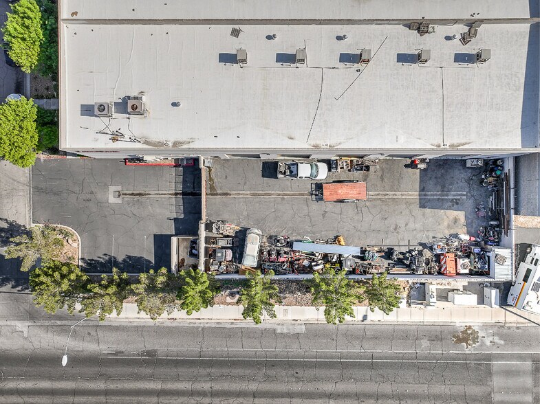 More Photos Of 989 Empire Mesa Way, Henderson Warehouse For Sale