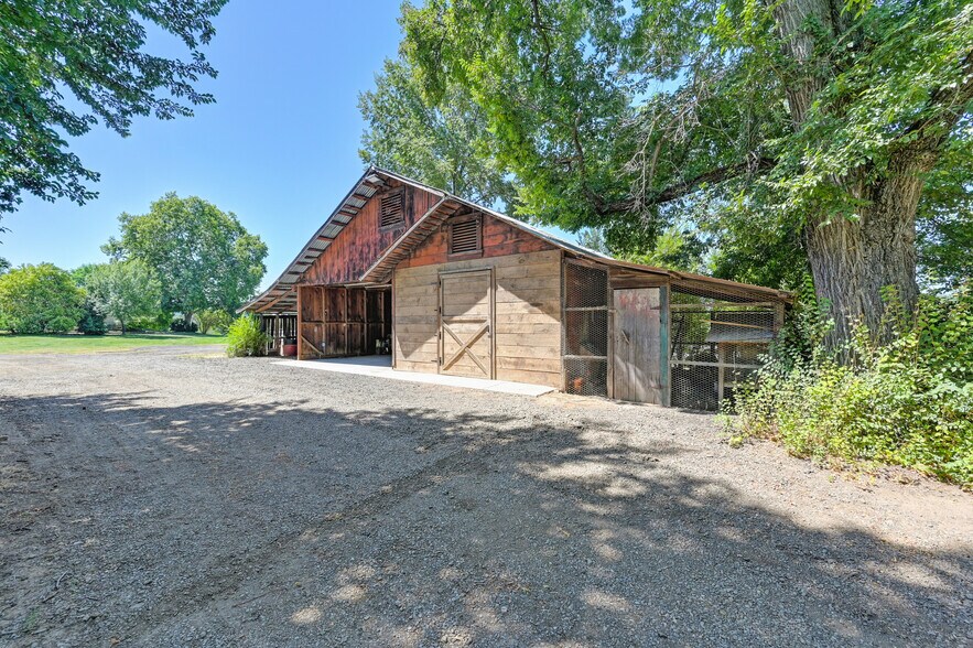 More Photos Of 1200 Gold Hill Rd, Newcastle Land For Sale