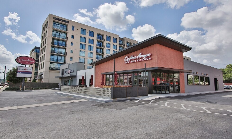 More Photos Of 3734-3740 Westheimer Rd, Houston Freestanding For Sale