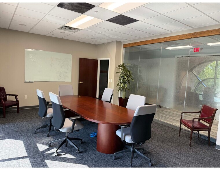 More Photos Of 6230 Shiloh Rd, Alpharetta Office For Lease