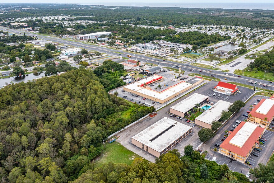 More Photos Of 11736 US Highway 19, Port Richey Hotel For Sale