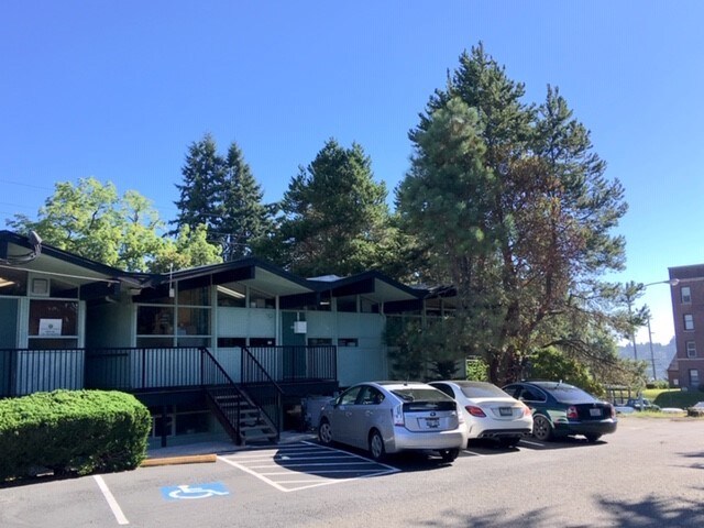 More Photos Of 1015 4th Ave SW, Olympia Office For Sale