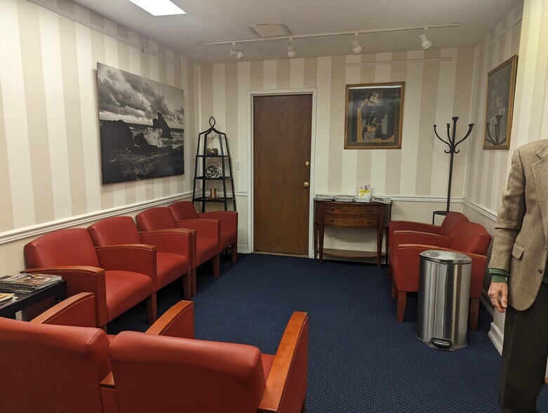 More Photos Of 161 Madison Ave, New York Medical For Lease