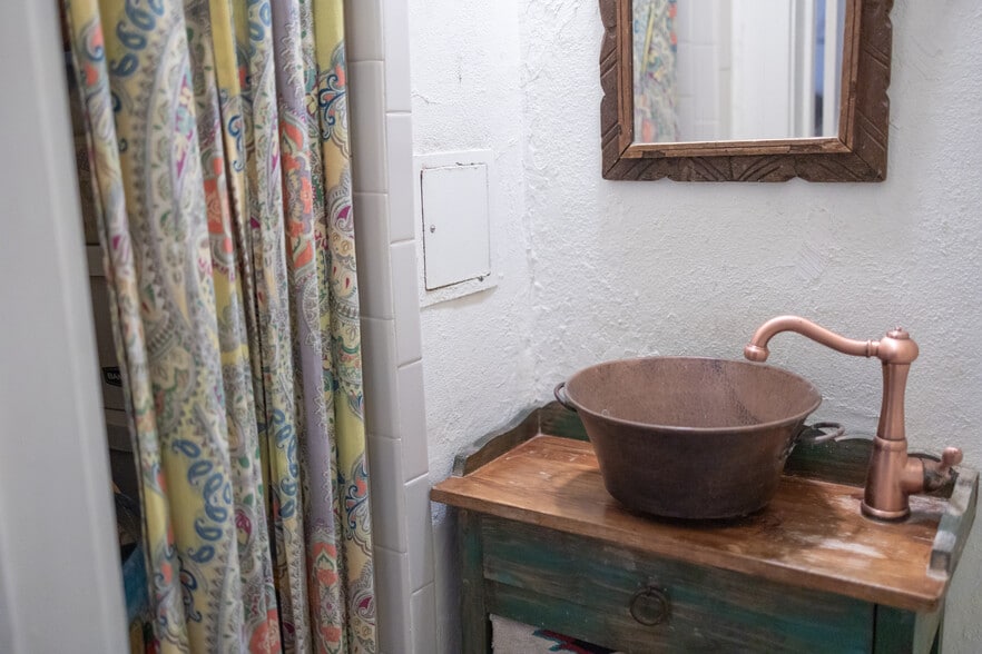 More Photos Of 585 Calle La Placita, Lincoln Hospitality For Sale