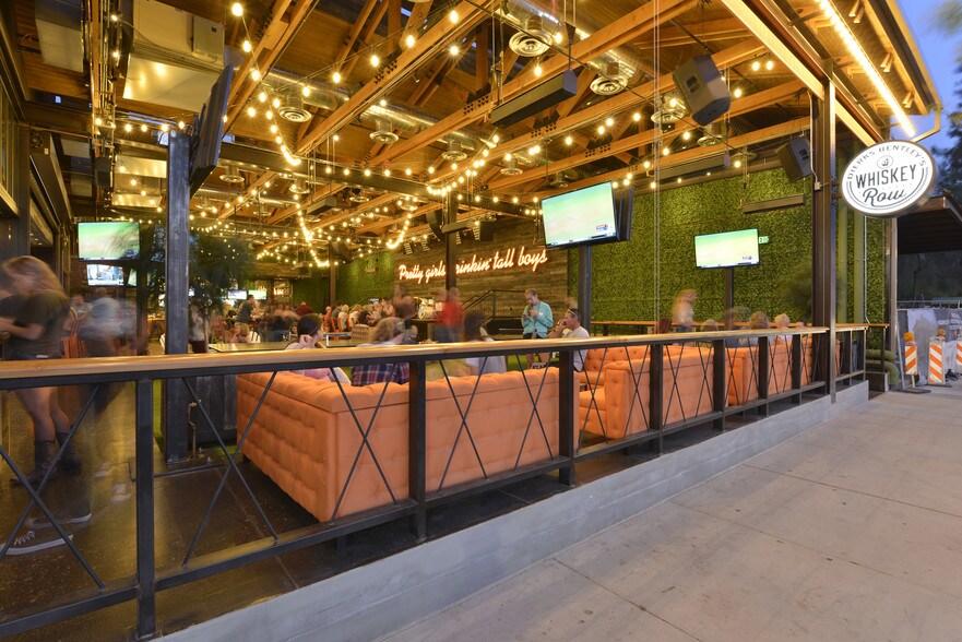 More Photos Of 323 N Gilbert Rd, Gilbert Restaurant For Sale