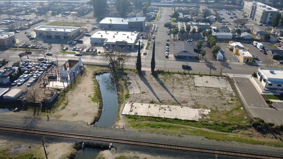 More Photos Of S Gateway Dr, Madera Land For Sale