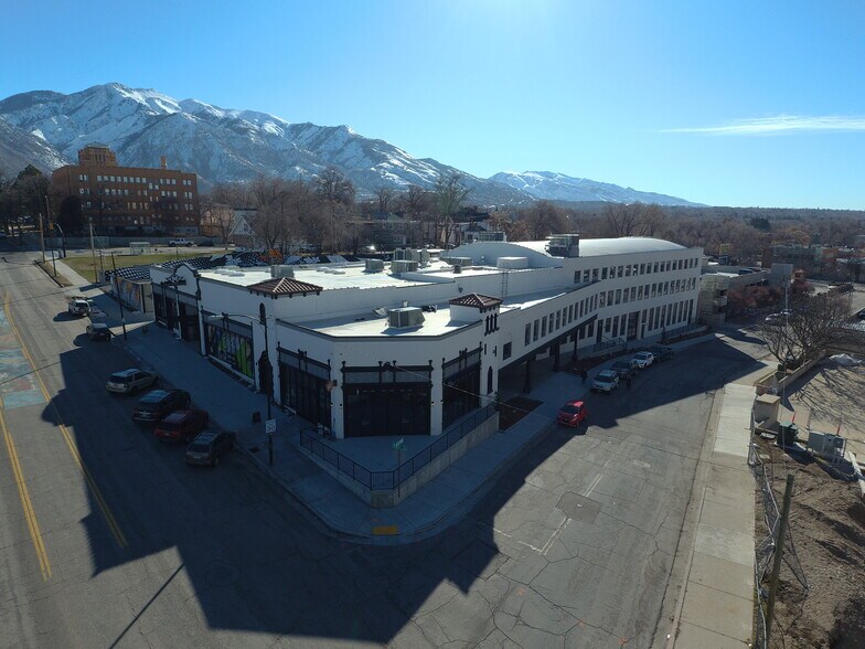 More Photos Of 455-467 25th St, Ogden Restaurant For Lease