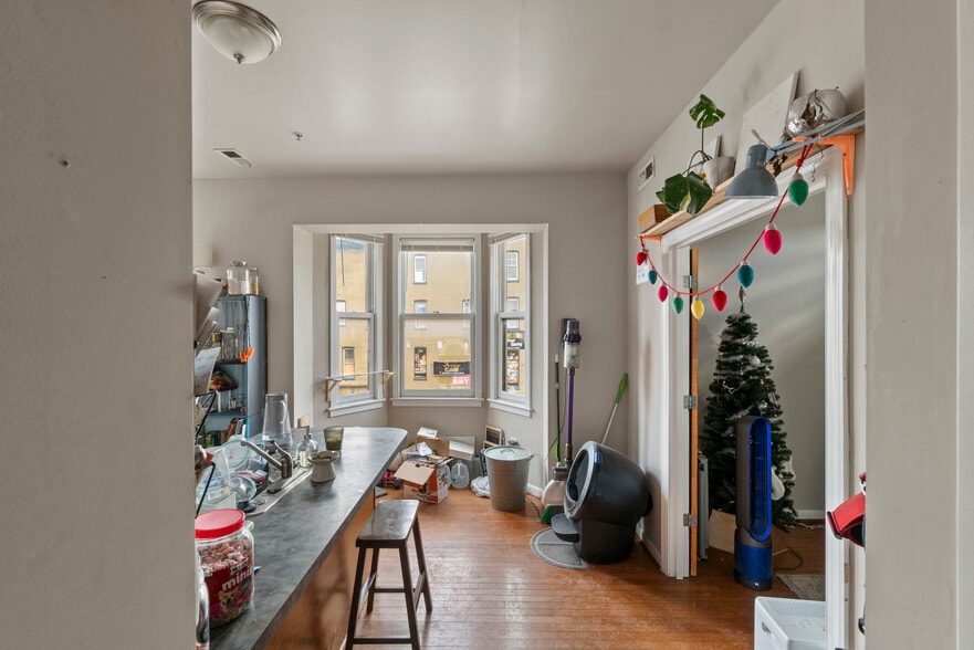 More Photos Of 3344 E Baltimore St, Baltimore Storefront Retail Residential For Sale